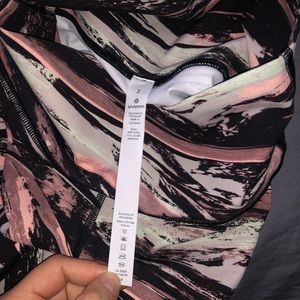 NWOT WONDER UNDER LULULEMON LEGGINGS